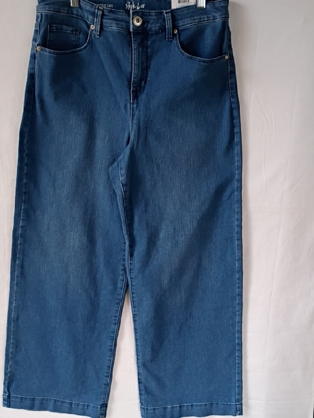 Style & Co. Women's Relaxed Wide Leg Jeans in Blue Size 8 High Rise - Picture 2 of 10